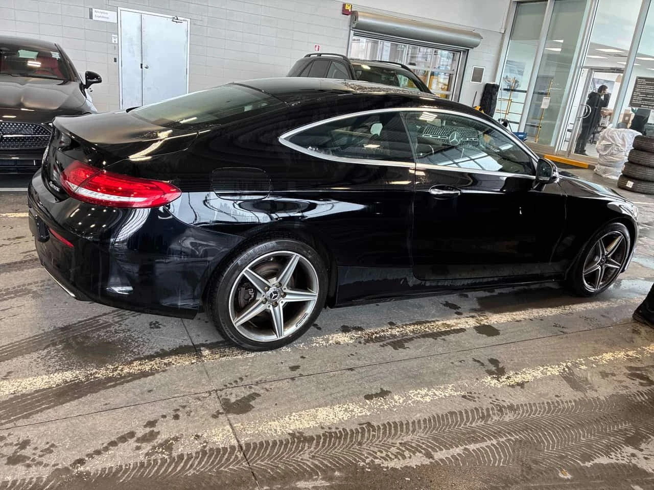 Mercedes-Benz C 300 COUPE /CARFAX/ПАНОРАМА/ПОДГРЕВИ/ОТ MERCEDES, снимка 4 - Автомобили и джипове - 53968683