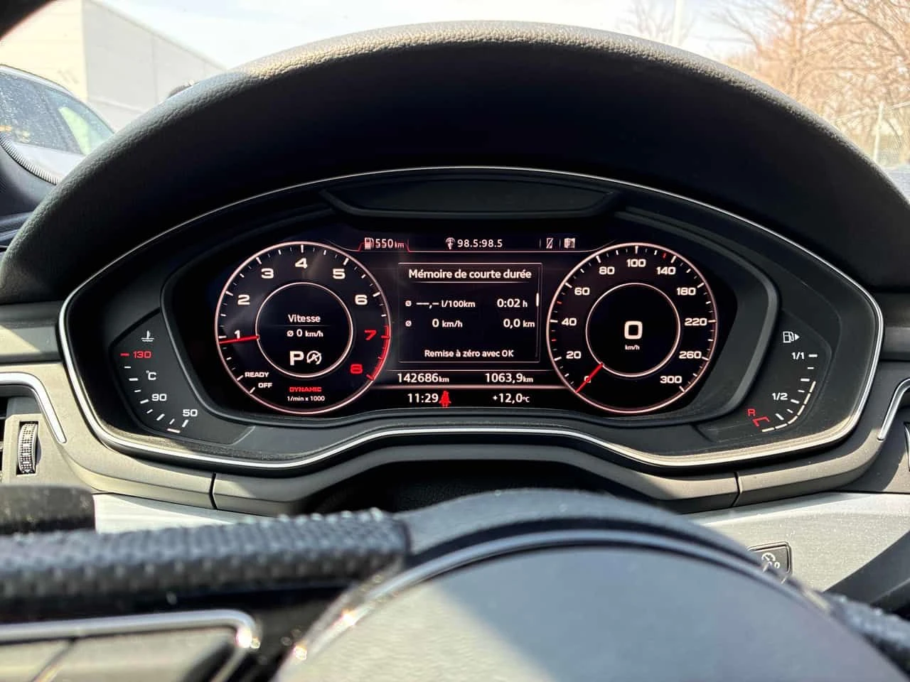 Audi A4 * Technik * CARFAX * Хед-ъп * Bang & Olufsen * , снимка 8 - Автомобили и джипове - 54037260