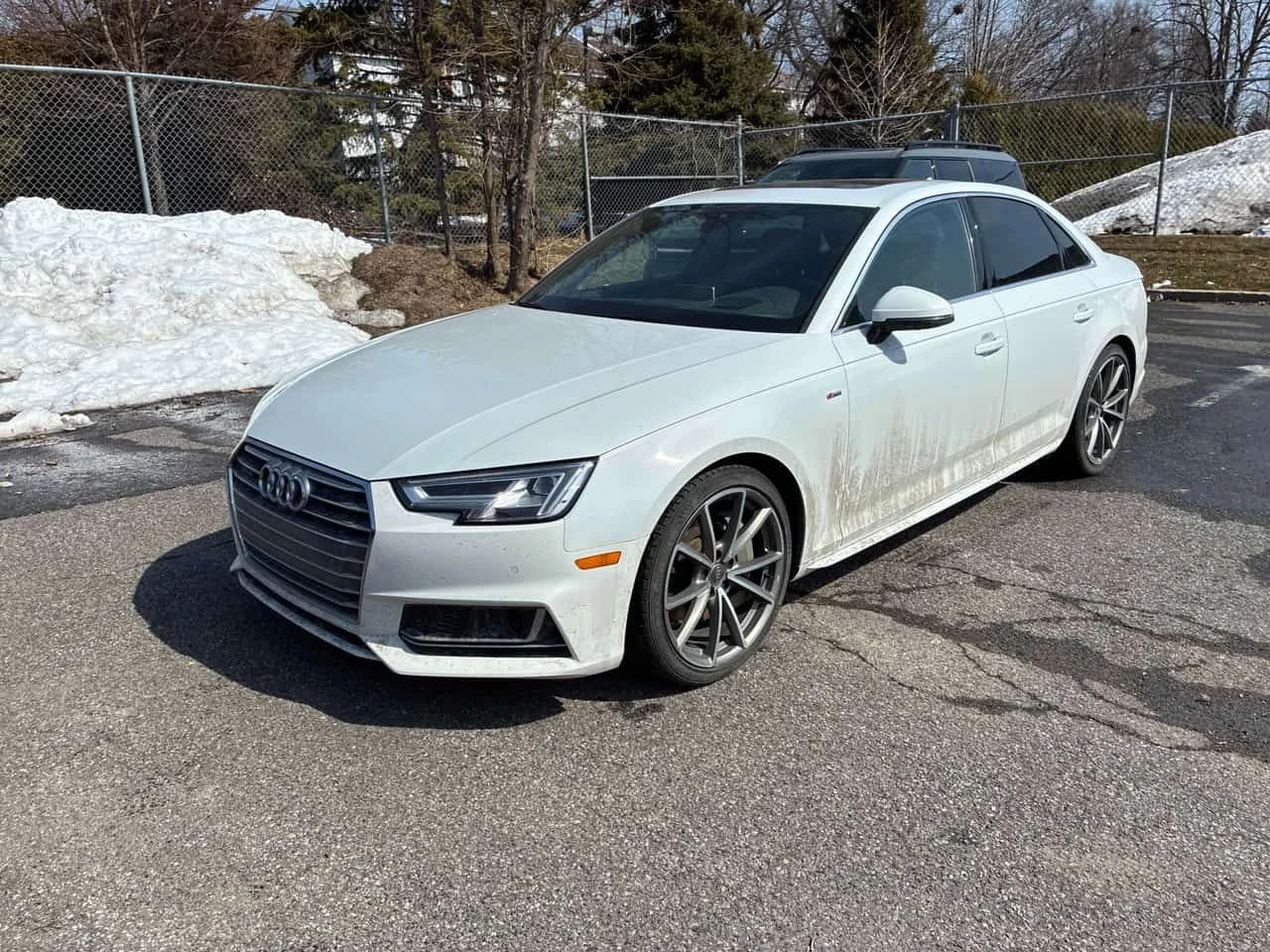 Audi A4 * Technik * CARFAX * Хед-ъп * Bang & Olufsen * 