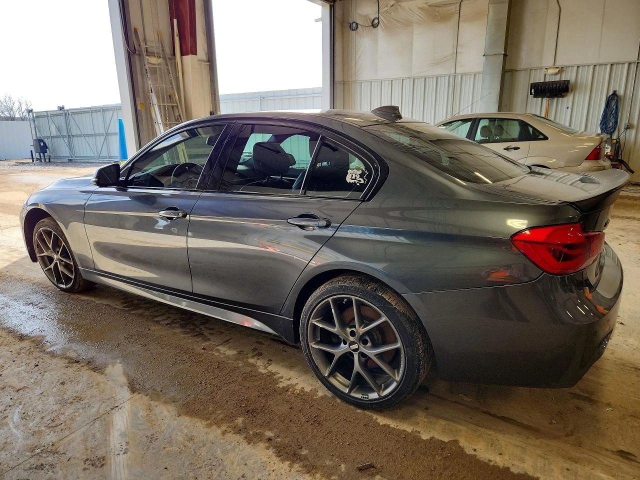 BMW 340 * XDRIVE* M-SPORT* ПОДГРЕВ* HEAD-UP* BBS* , снимка 3 - Автомобили и джипове - 54220045