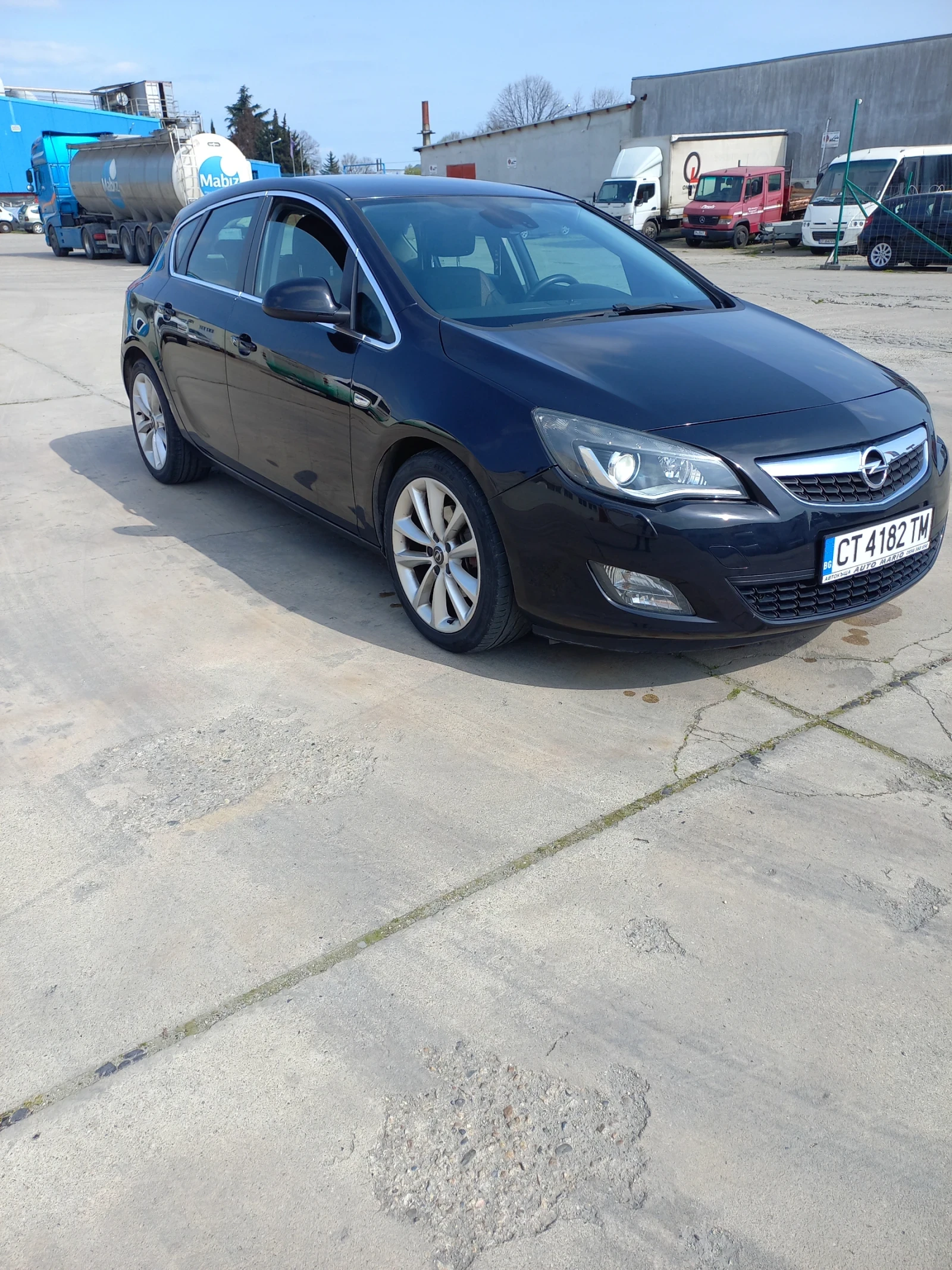 Opel Astra, снимка 8 - Автомобили и джипове - 54285511