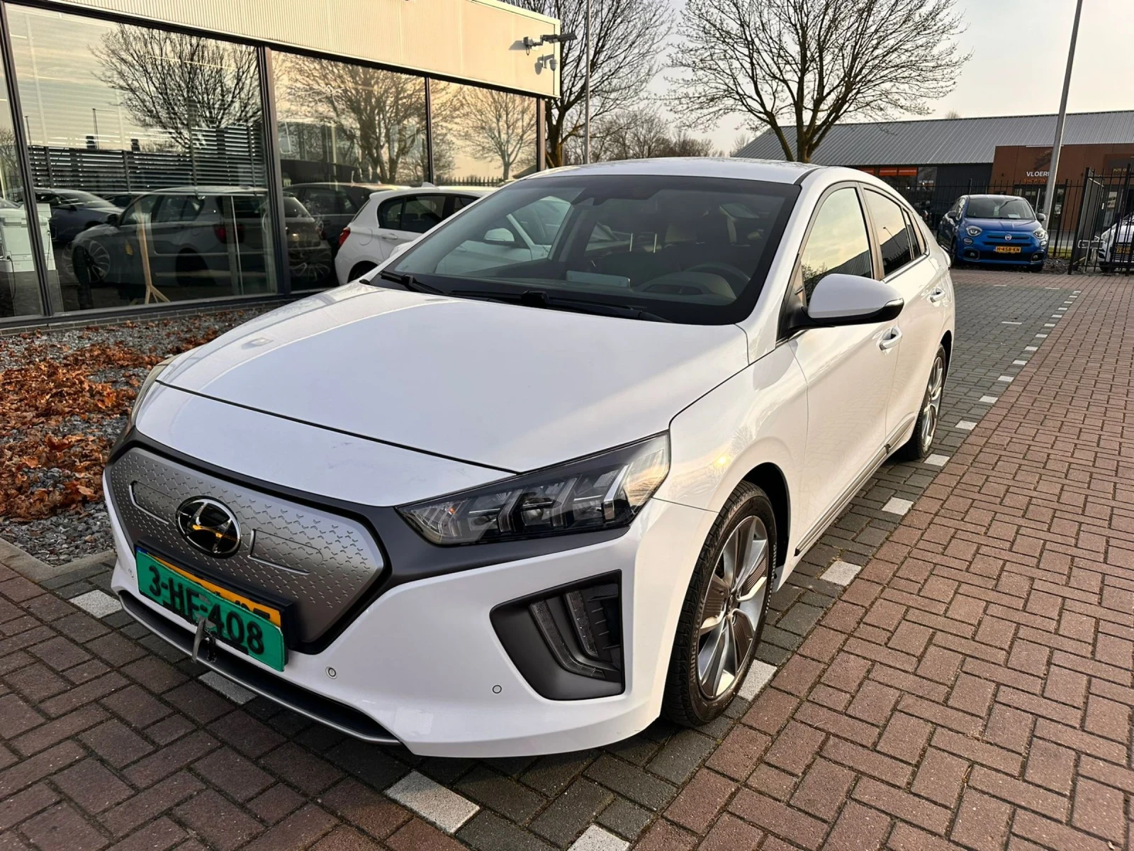 Hyundai Ioniq Premium 38kw  | Mobile.bg � ����������� 4