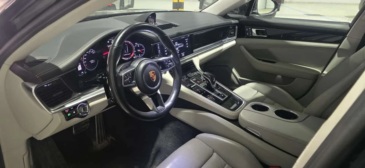 Porsche Panamera 4S  CARFAX | Mobile.bg � ����������� 5