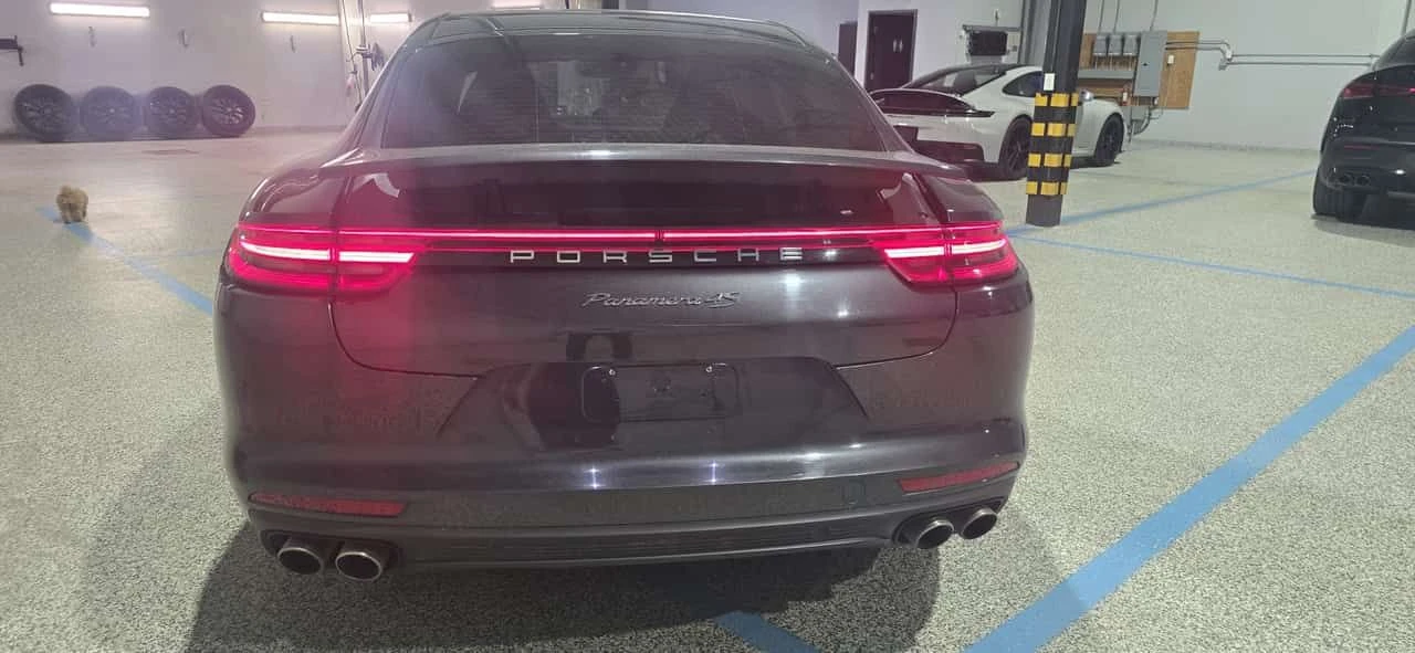 Porsche Panamera 4S  CARFAX | Mobile.bg � ����������� 4