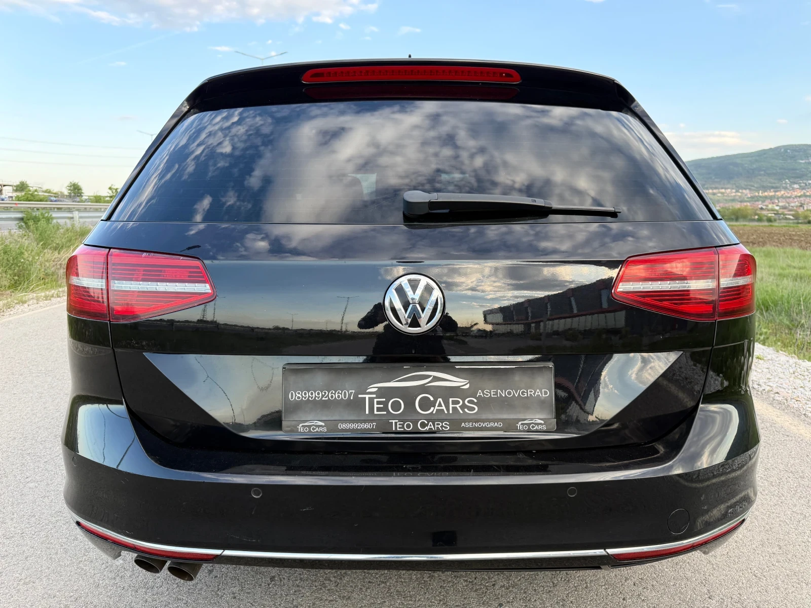 VW Passat 2.0 TDI 190к.с HIGHLINE / LED / KOJA / DISTRONIC , снимка 6 - Автомобили и джипове - 54347106