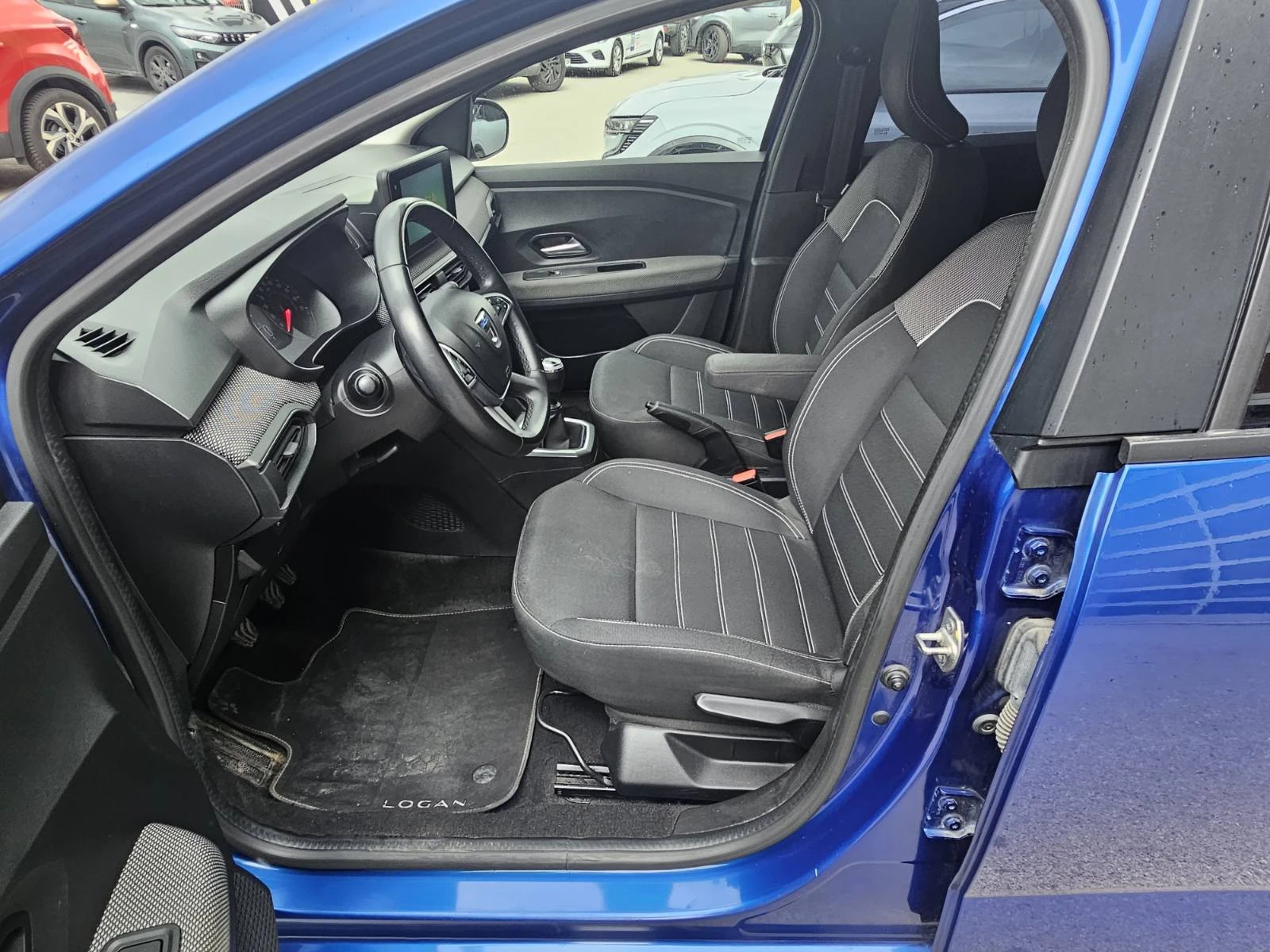 Dacia Logan 1.0 TCe 90 Stop&Start LPG, снимка 12 - Автомобили и джипове - 54358799