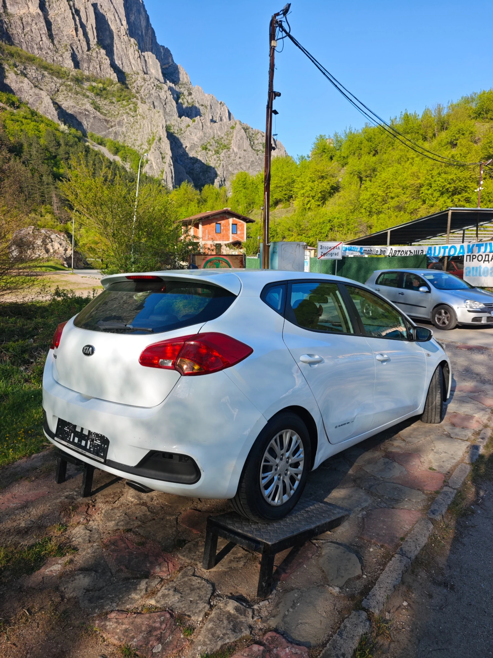 Kia Ceed 1.4I НОВ ВНОС, снимка 5 - Автомобили и джипове - 54365910