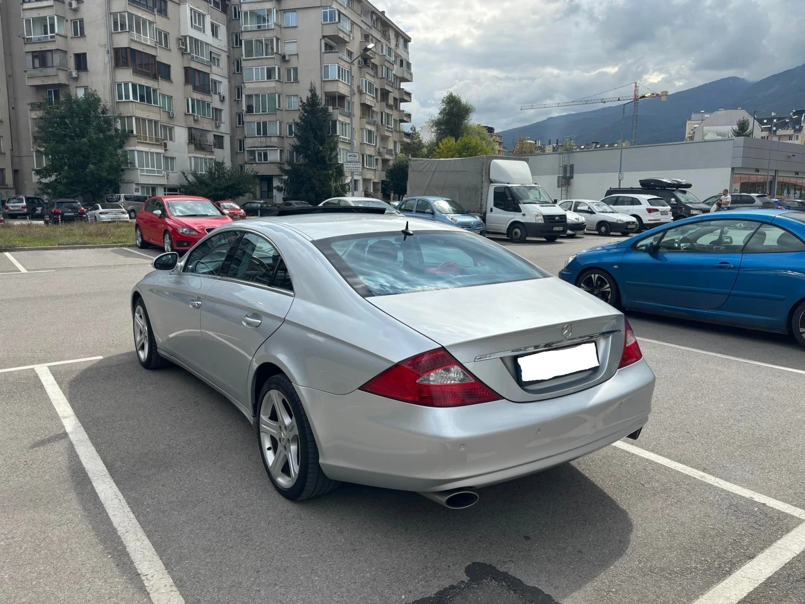Mercedes-Benz CLS 500 500, снимка 4 - Автомобили и джипове - 54585635