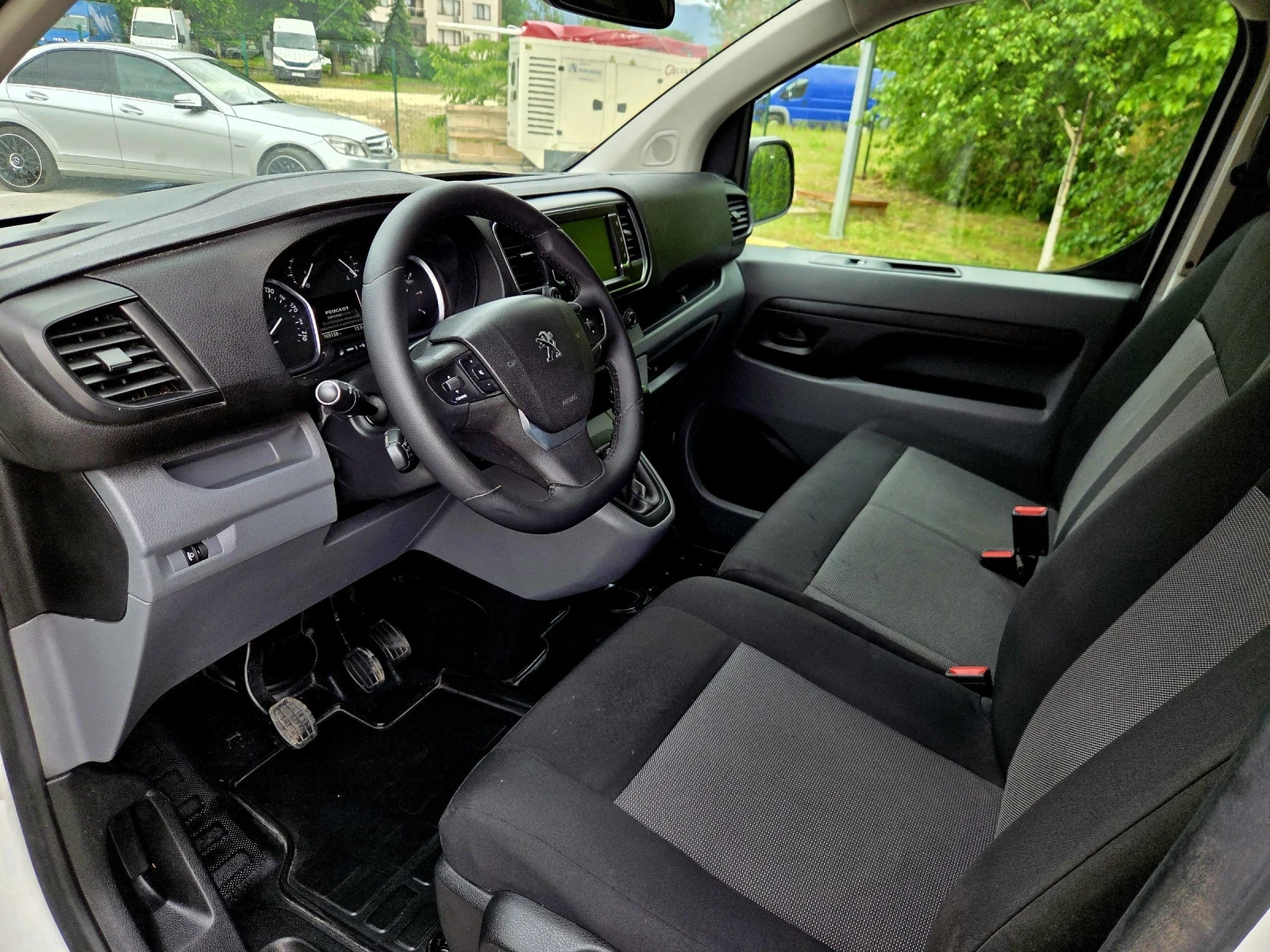 Peugeot Expert MAXI 2.0, снимка 6 - Автомобили и джипове - 54606073