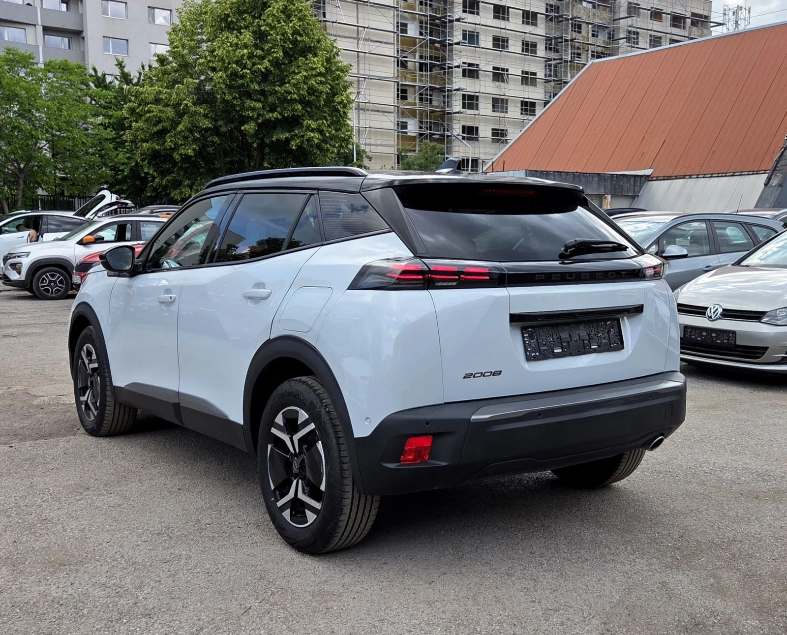 Peugeot 2008 2024/Gt line/1.5 Blue HDi, снимка 6 - Автомобили и джипове - 54825470
