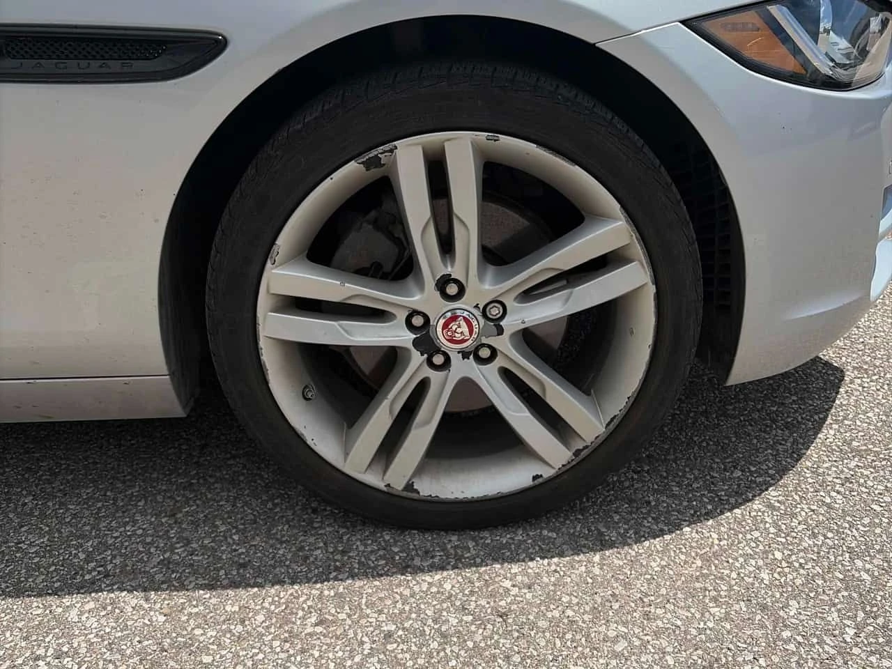 Jaguar XE * Prestige * АВТОКРЕДИТ БЕЗ ПЪРВОНАЧАЛНА ВНОСКА* , снимка 7 - Автомобили и джипове - 55027021