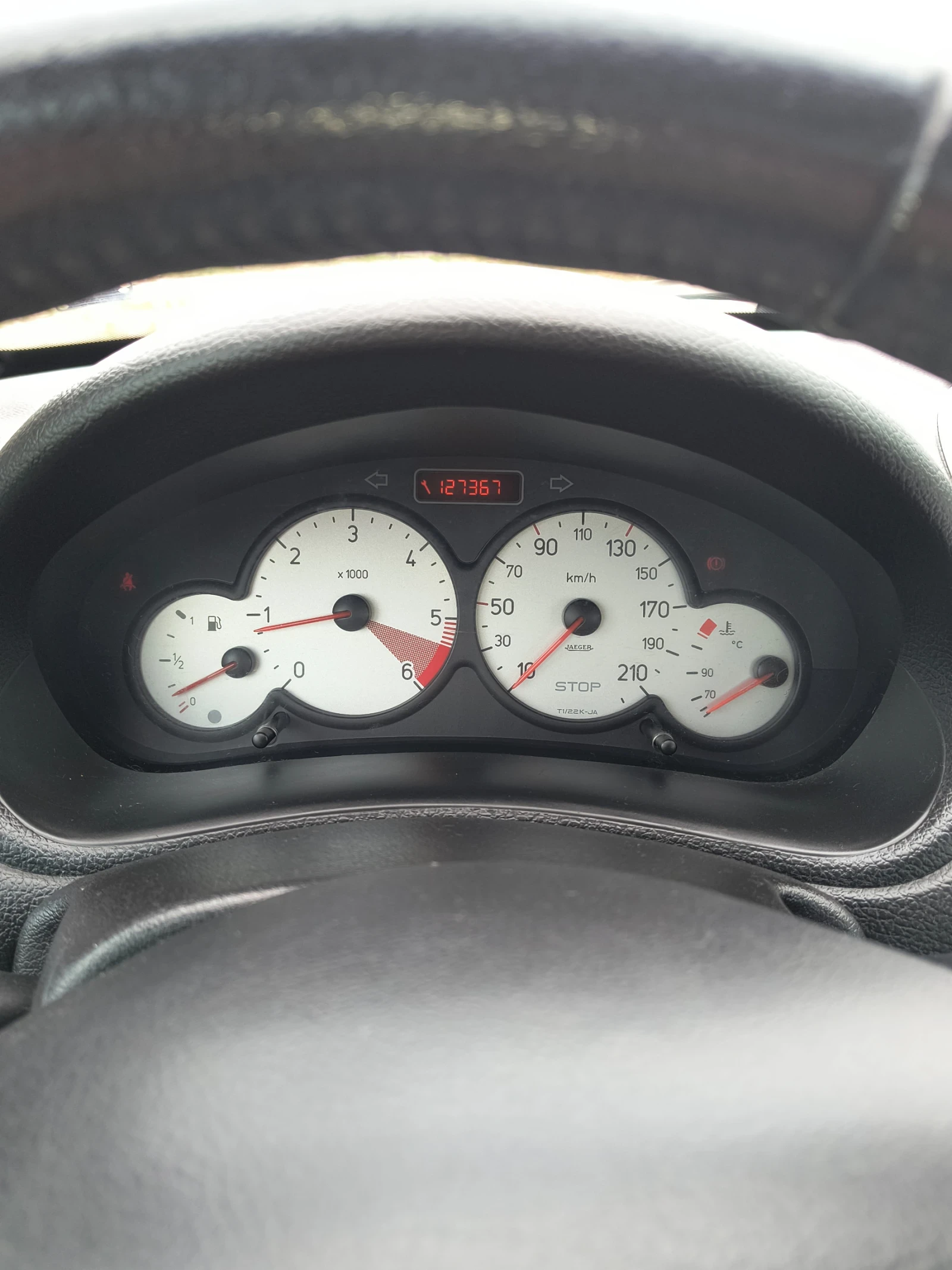 Peugeot 206 206CC, снимка 16 - Автомобили и джипове - 55072288