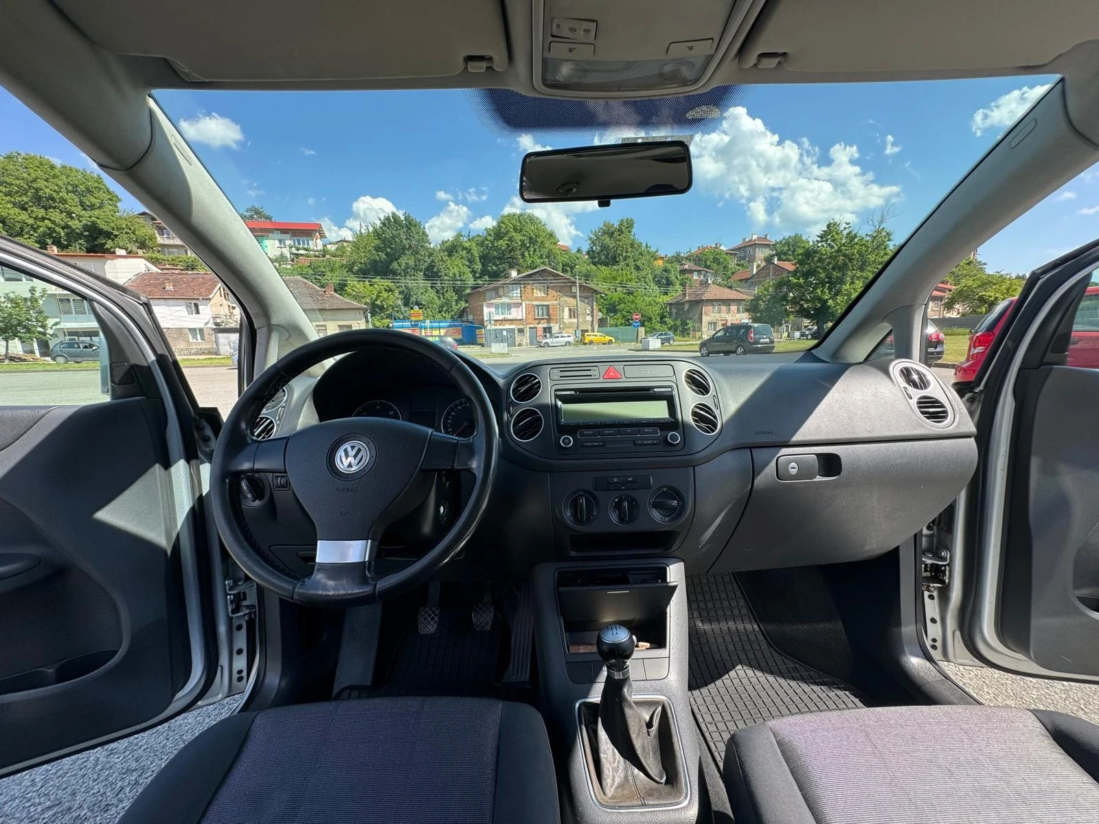 VW Golf Plus, снимка 11 - Автомобили и джипове - 55102638