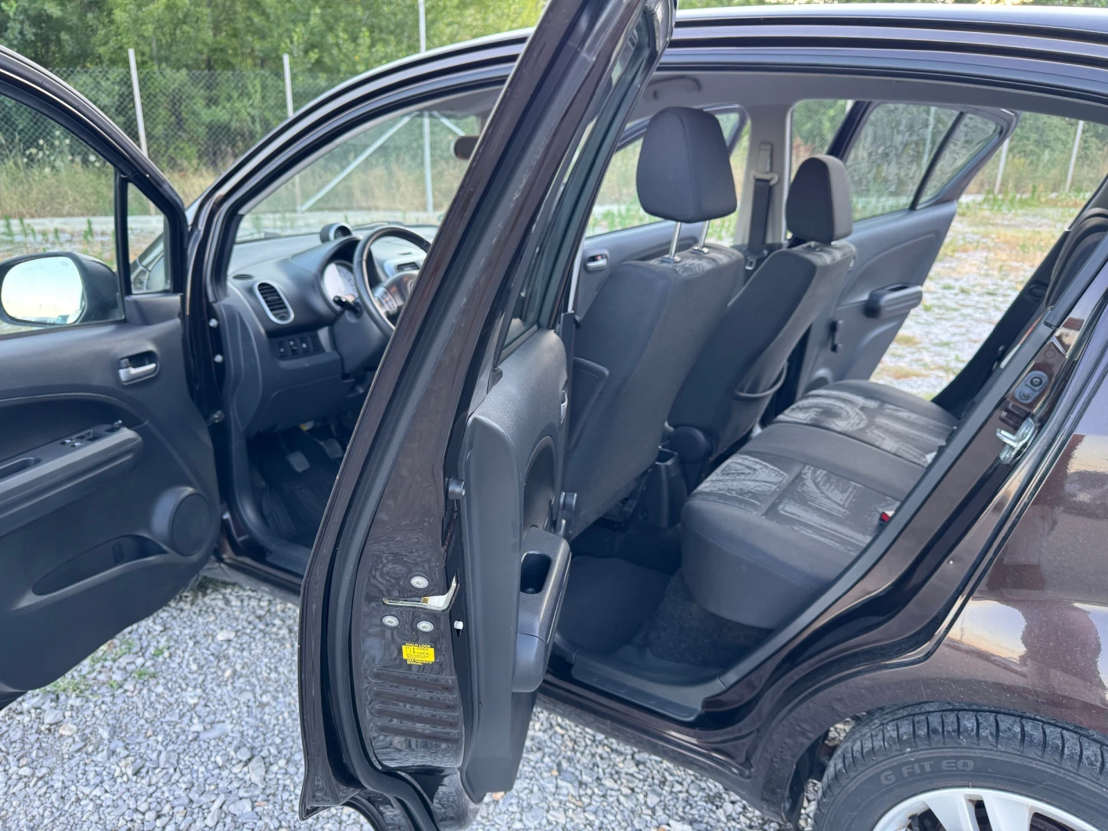 Opel Agila 1.3 i, снимка 9 - Автомобили и джипове - 55226372