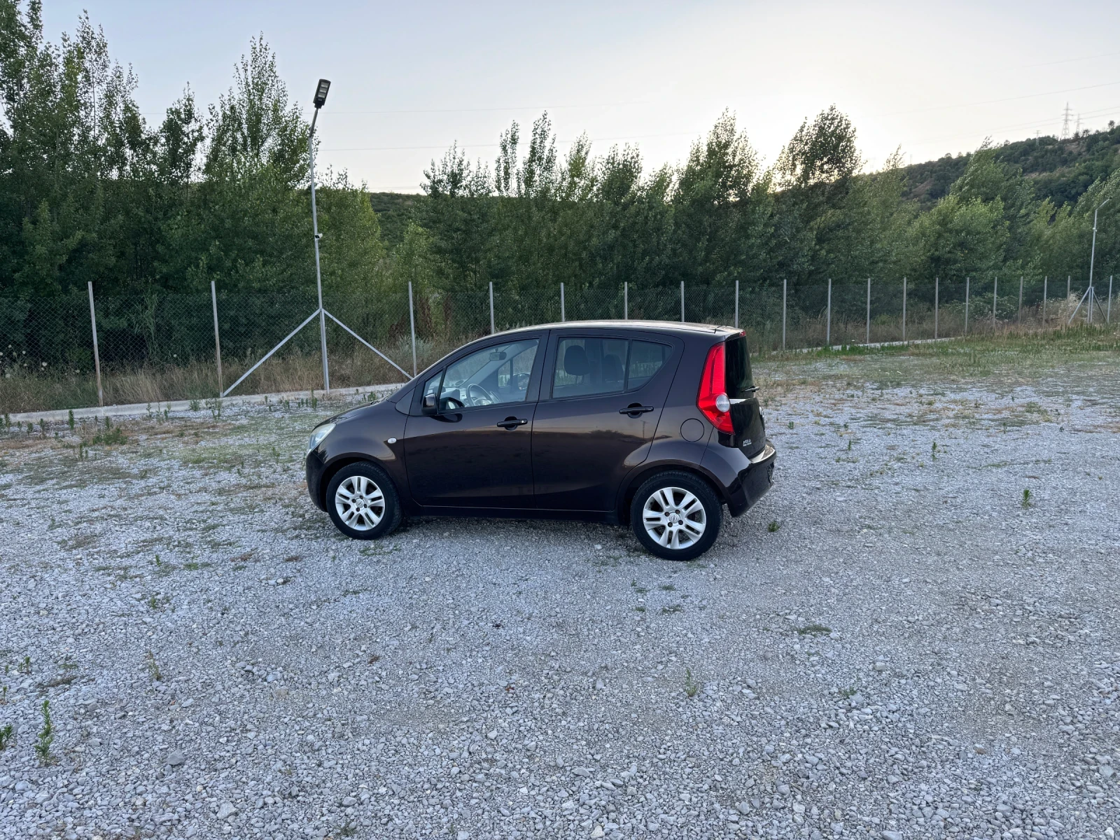 Opel Agila 1.3 i, снимка 6 - Автомобили и джипове - 55226372