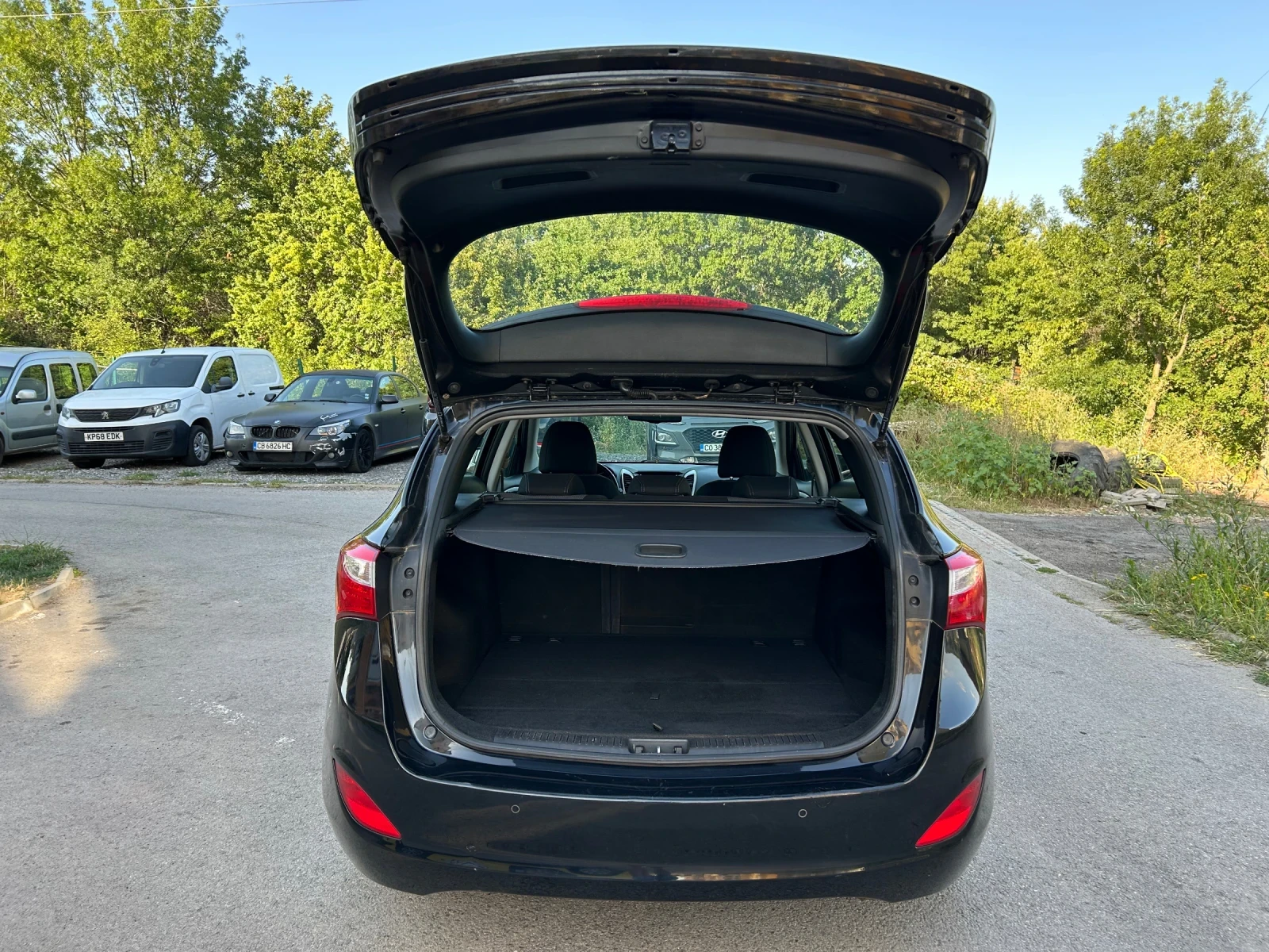 Hyundai I30 1.4crdi 90ks 6скорости, снимка 11 - Автомобили и джипове - 55646194