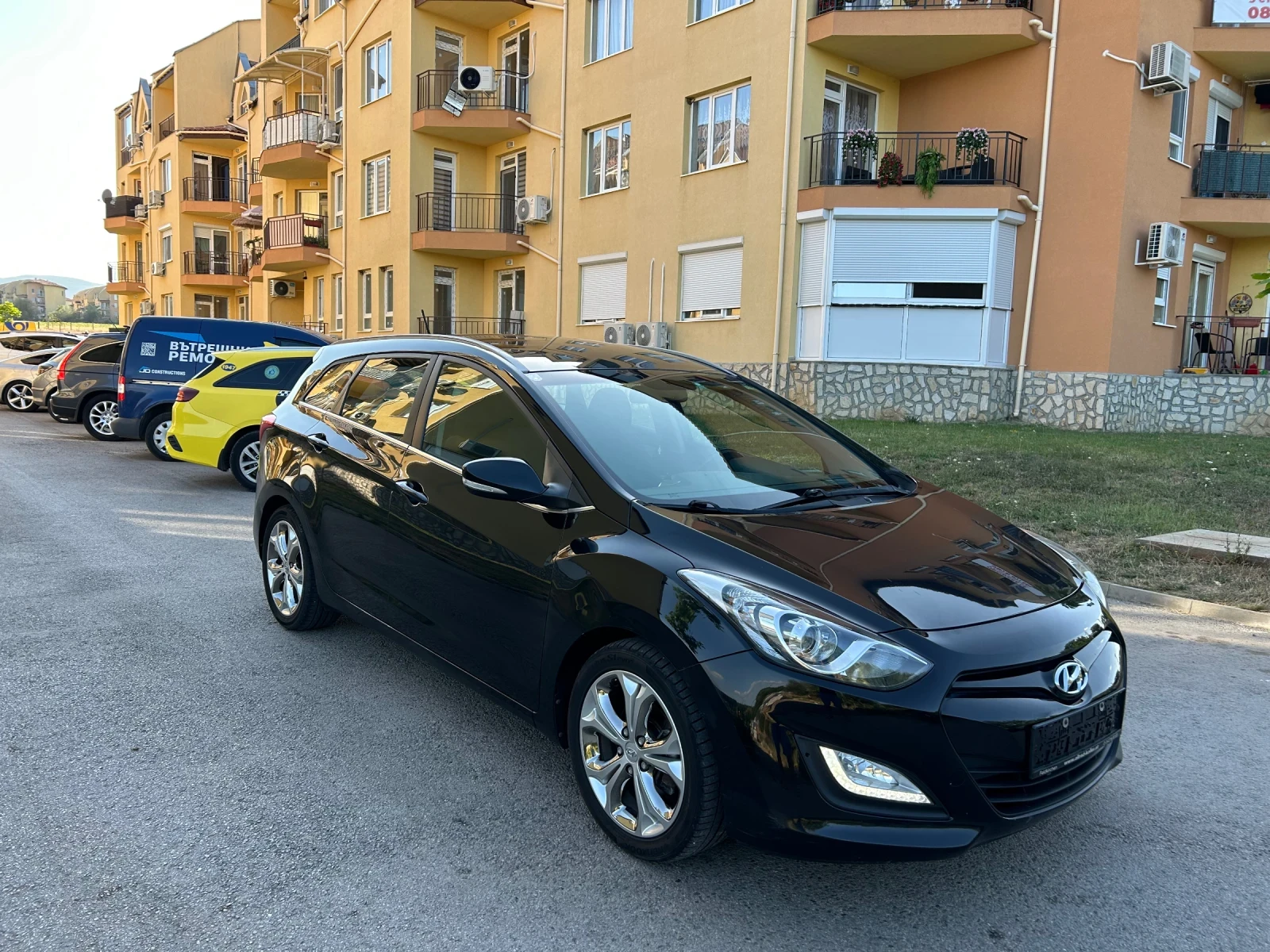 Hyundai I30 1.4crdi 90ks 6скорости, снимка 4 - Автомобили и джипове - 55646194