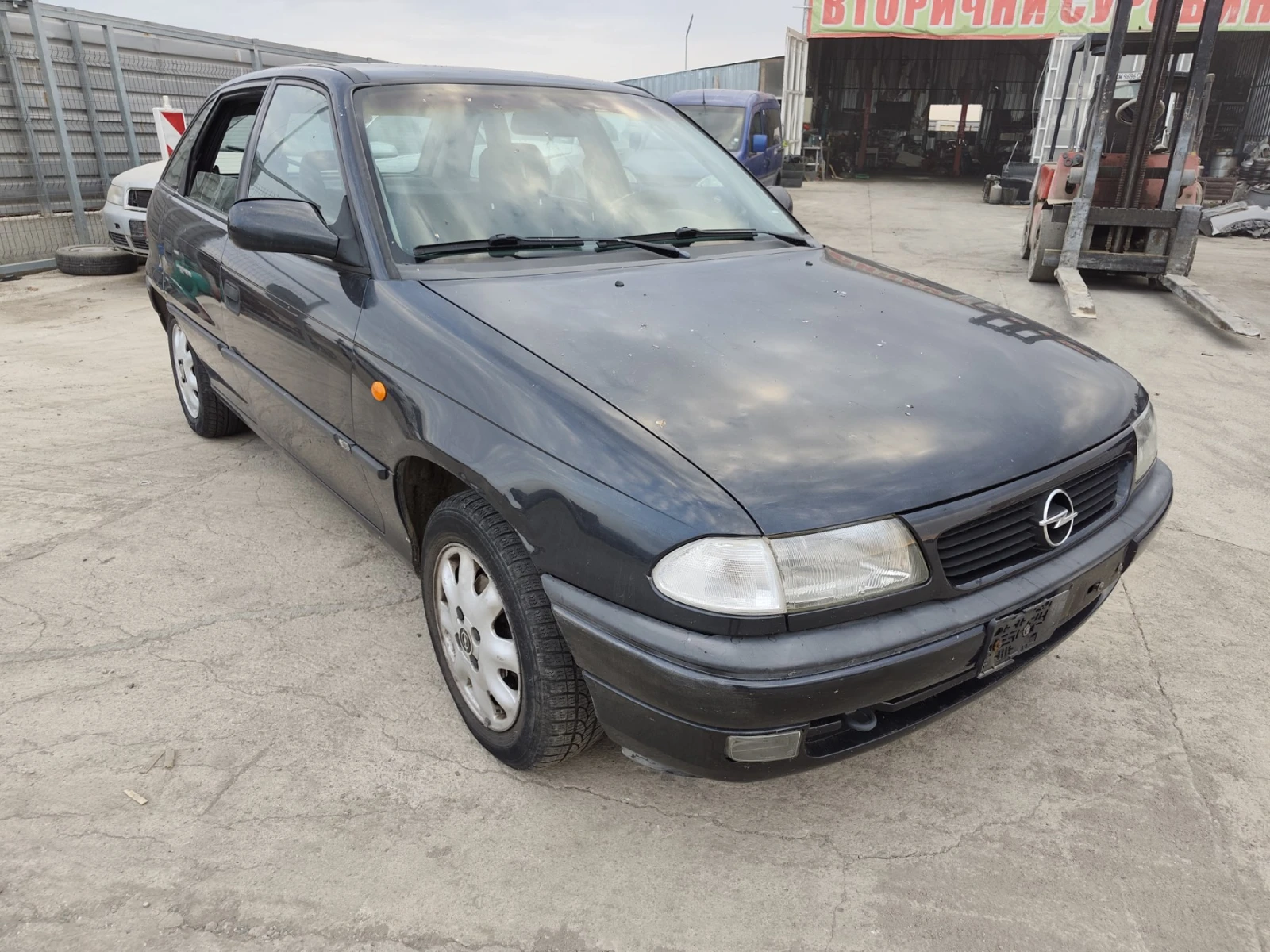 Opel Astra 1.4, снимка 2 - Автомобили и джипове - 55908162