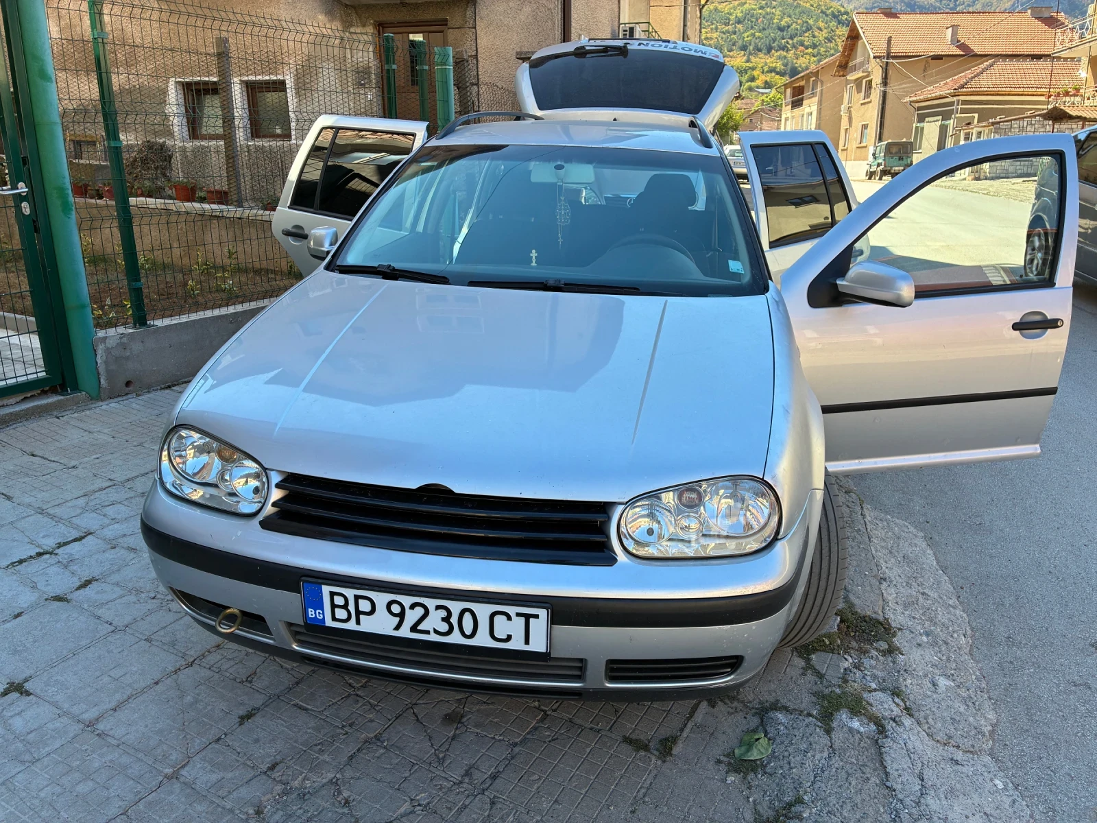 VW Golf