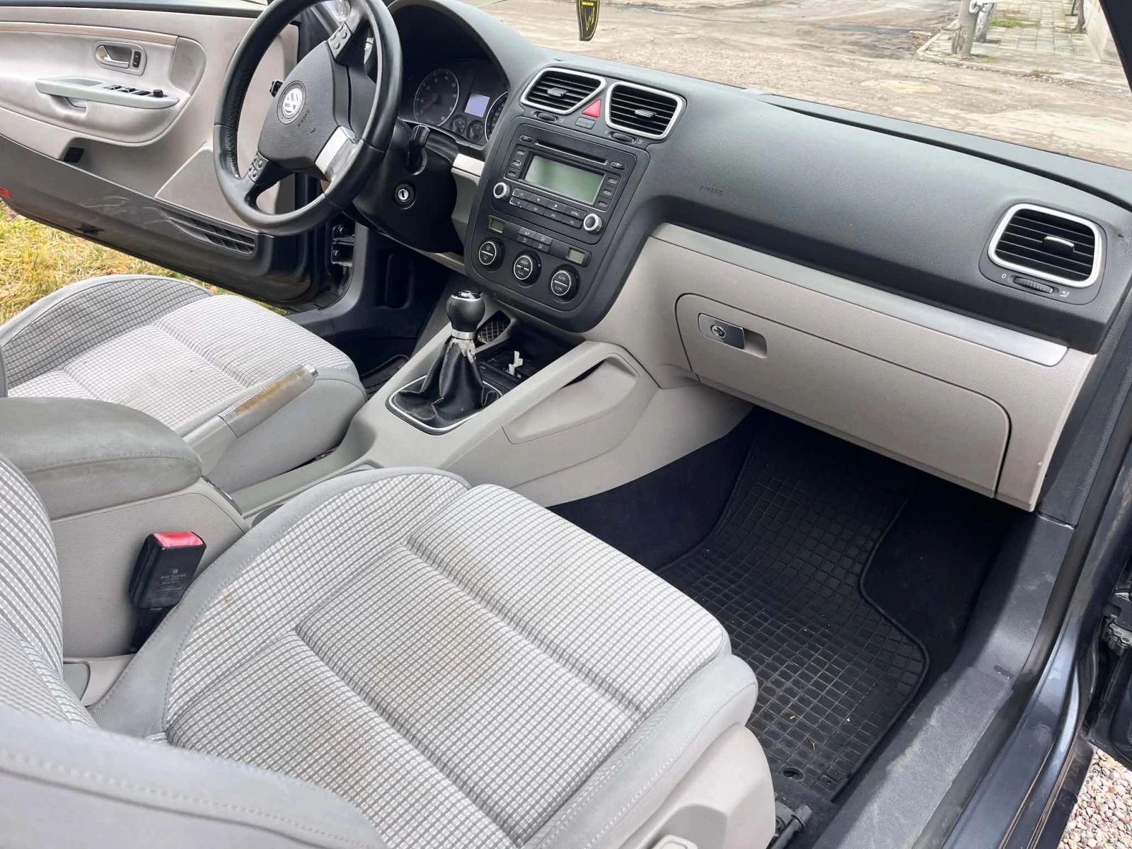 VW Eos 2.0 FSI, снимка 7 - Автомобили и джипове - 56535704