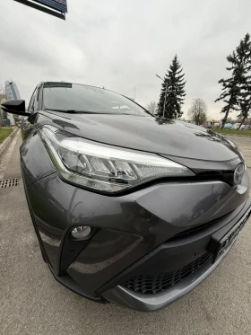 Toyota C-HR HYBRID BI Tone 2.0 184к.с НОВ, снимка 5