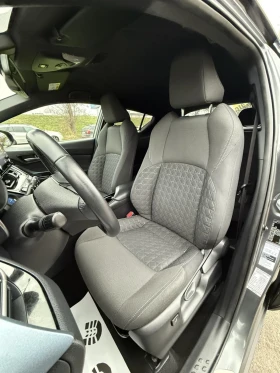 Toyota C-HR HYBRID BI Tone 2.0 184к.с НОВ, снимка 6