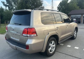Toyota Land cruiser 5.7 V8 | 7 МЕСТЕН | CARFAX | , снимка 6