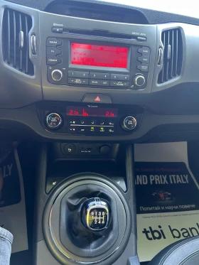 Kia Sportage 1.7 CRDI Facelift кожен салон, снимка 12