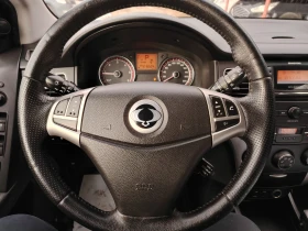 SsangYong Korando 2.0 Дизел 4х4, снимка 12