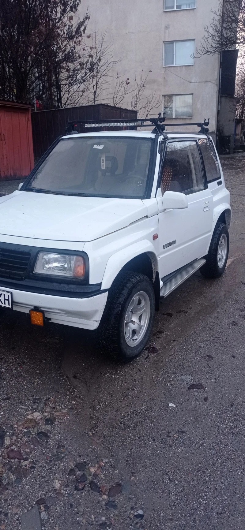 Suzuki Vitara 1.6, снимка 7 - Автомобили и джипове - 46206905