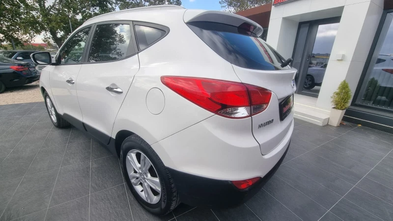 Hyundai IX35 1.7 CRDI, снимка 6 - Автомобили и джипове - 47302096