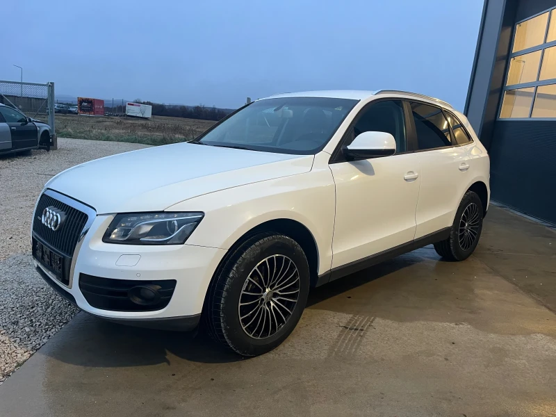 Audi Q5 2.0TDI, снимка 3 - Автомобили и джипове - 48161463