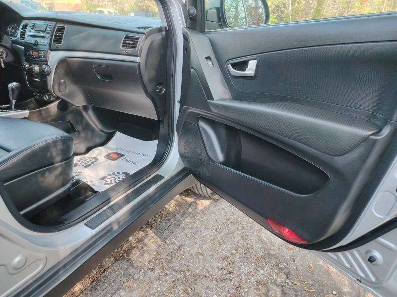 SsangYong Korando 2.0 Дизел 4х4, снимка 5 - Автомобили и джипове - 50035965