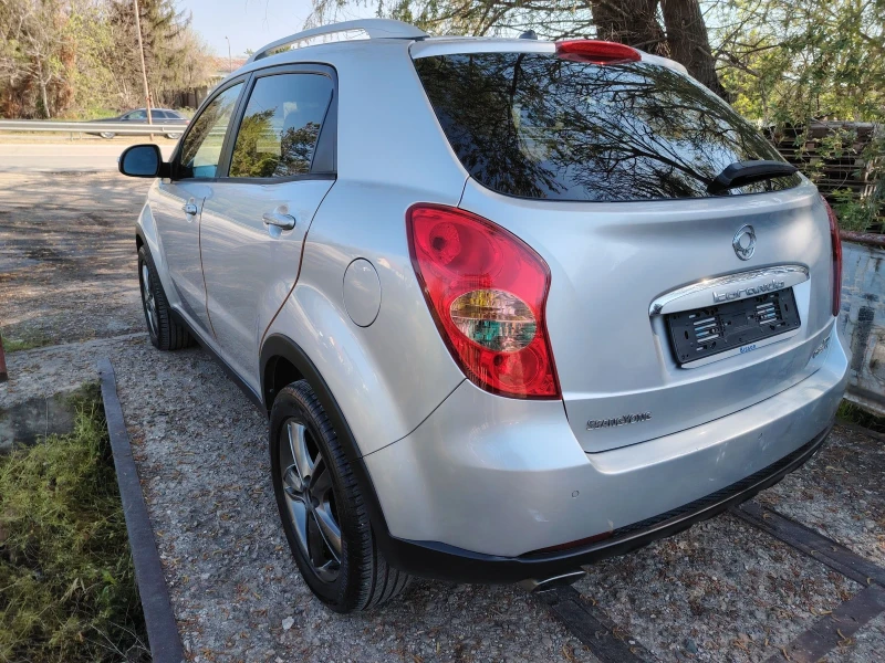 SsangYong Korando 2.0 Дизел 4х4, снимка 2 - Автомобили и джипове - 50035965