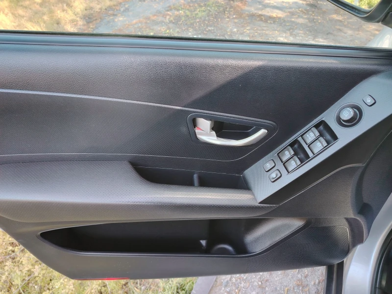 SsangYong Korando 2.0 Дизел 4х4, снимка 10 - Автомобили и джипове - 50035965