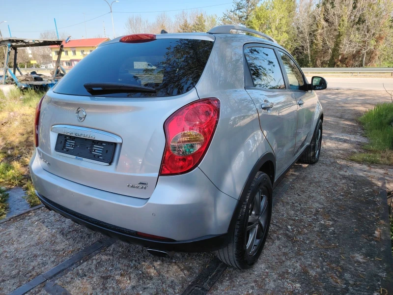 SsangYong Korando 2.0 Дизел 4х4, снимка 3 - Автомобили и джипове - 50035965