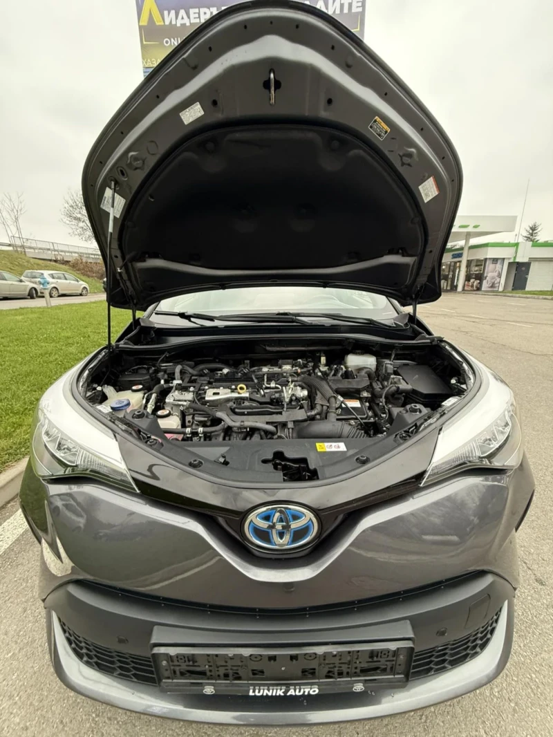 Toyota C-HR HYBRID BI Tone, снимка 12 - Автомобили и джипове - 52667139