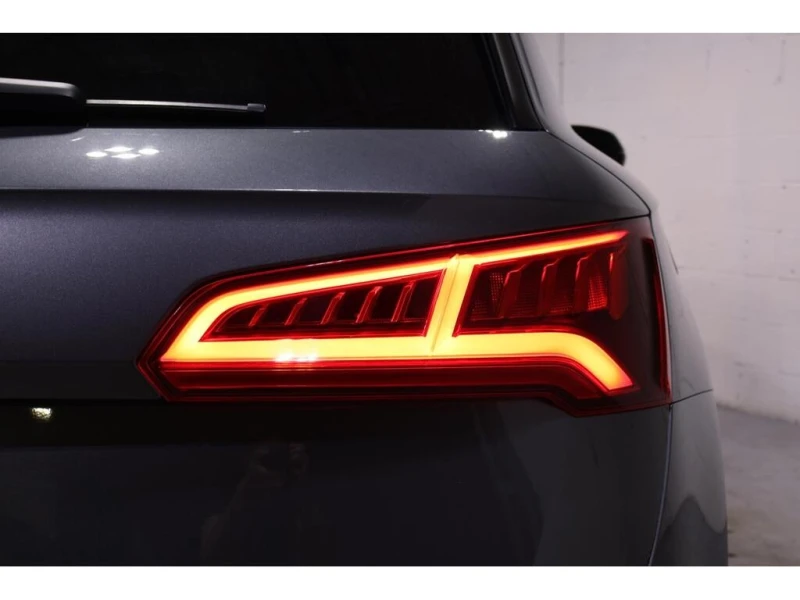 Audi Q5 * Progressiv * CARFAX * ЦЕНА ДО БЪЛГАРИЯ, снимка 11 - Автомобили и джипове - 52700953