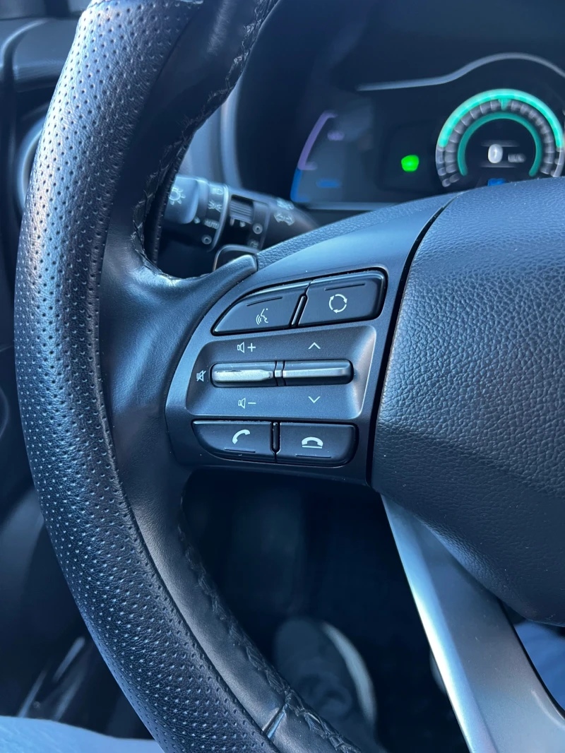 Hyundai Kona 64kW 204hp термопомпа, снимка 14 - Автомобили и джипове - 52966583