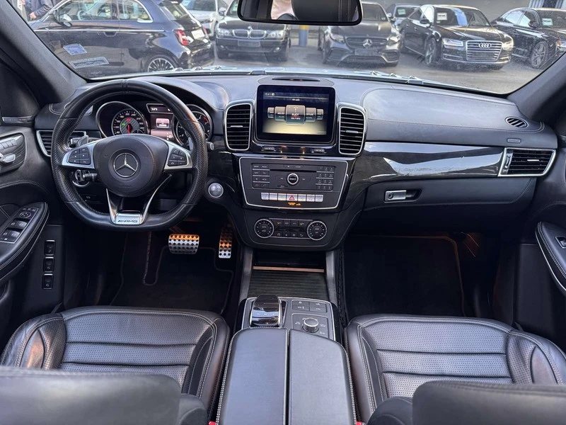 Mercedes-Benz GLS 63 AMG, снимка 11 - Автомобили и джипове - 52550646