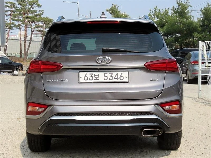 Hyundai Santa fe Gasoline 2.0T 2WD| 238к.с.| ВКЛ.ТЕХНОТЕСТ, снимка 4 - Автомобили и джипове - 55440744