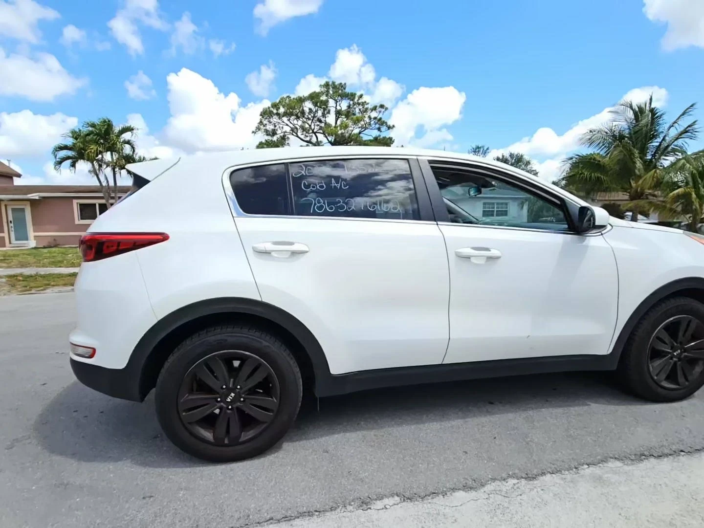 Kia Sportage  LX - изображение 10
