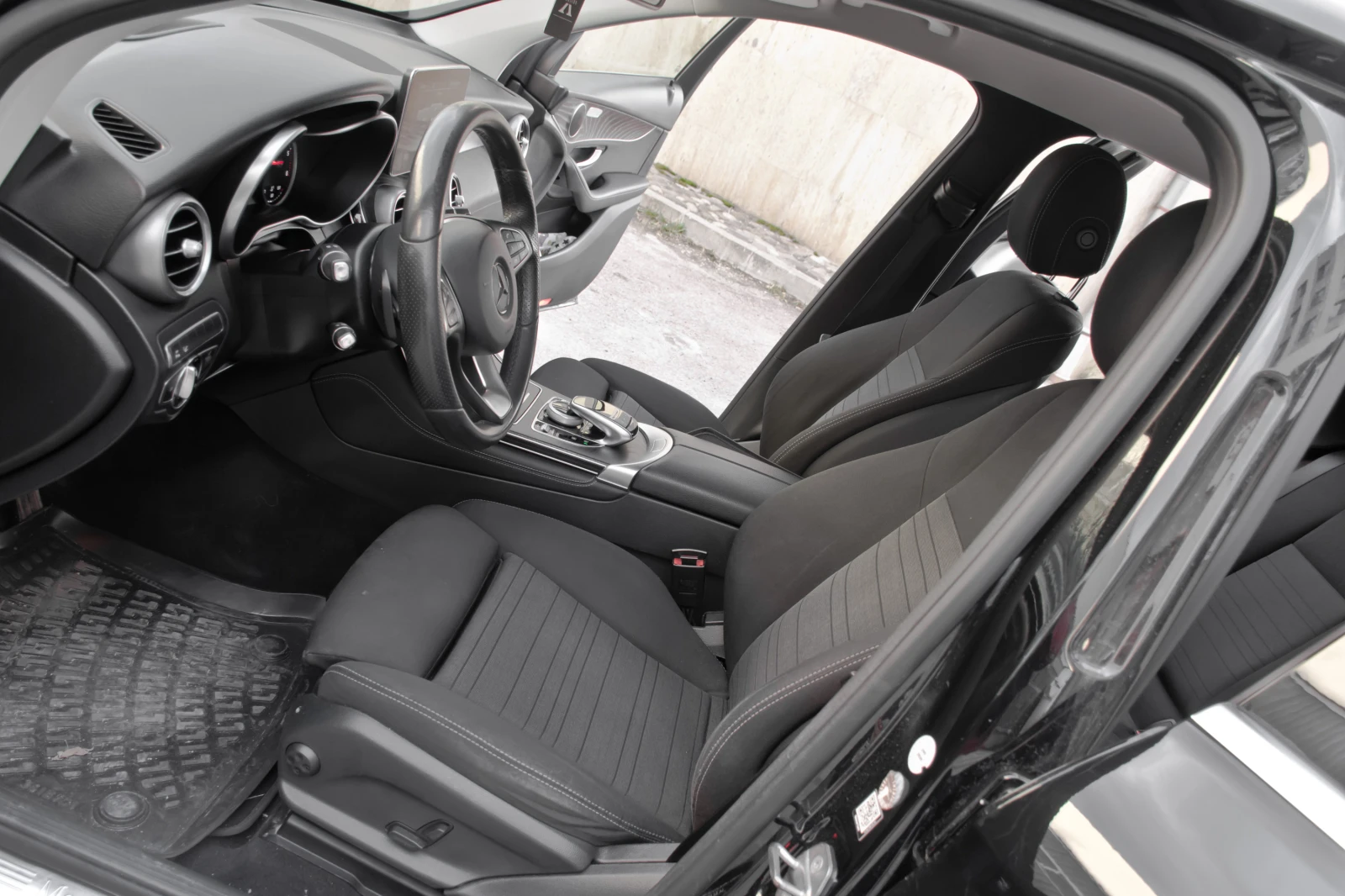 Mercedes-Benz GLC 220 d 170ks - изображение 9