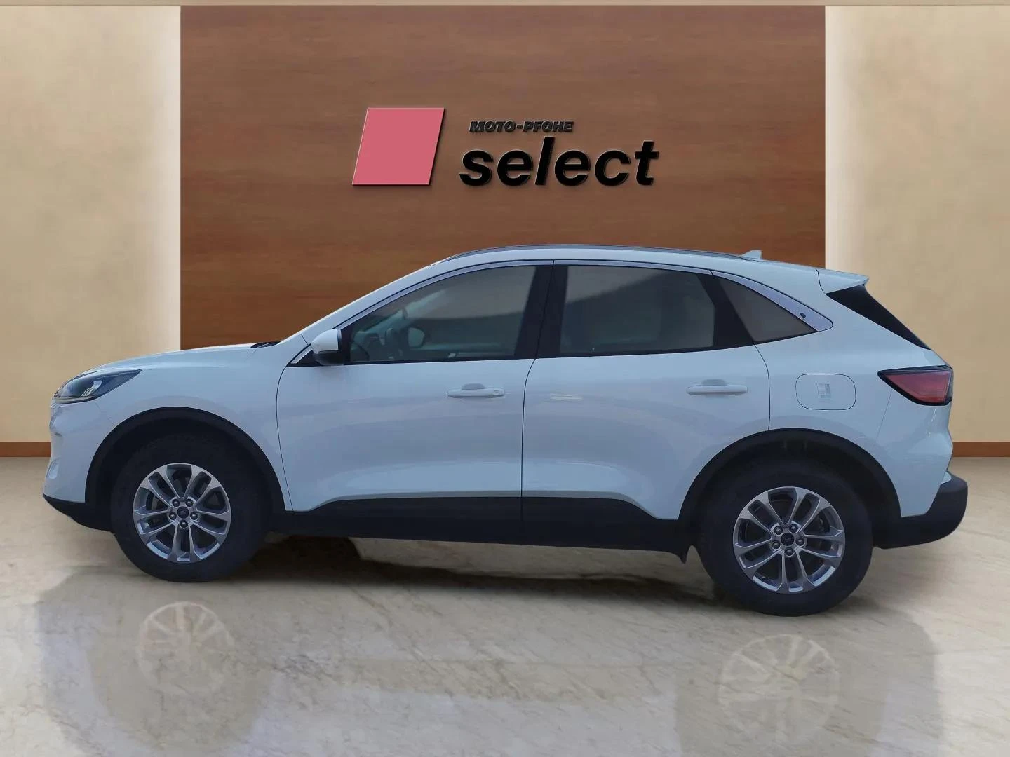 Ford Kuga 2.5 FHEV - изображение 8