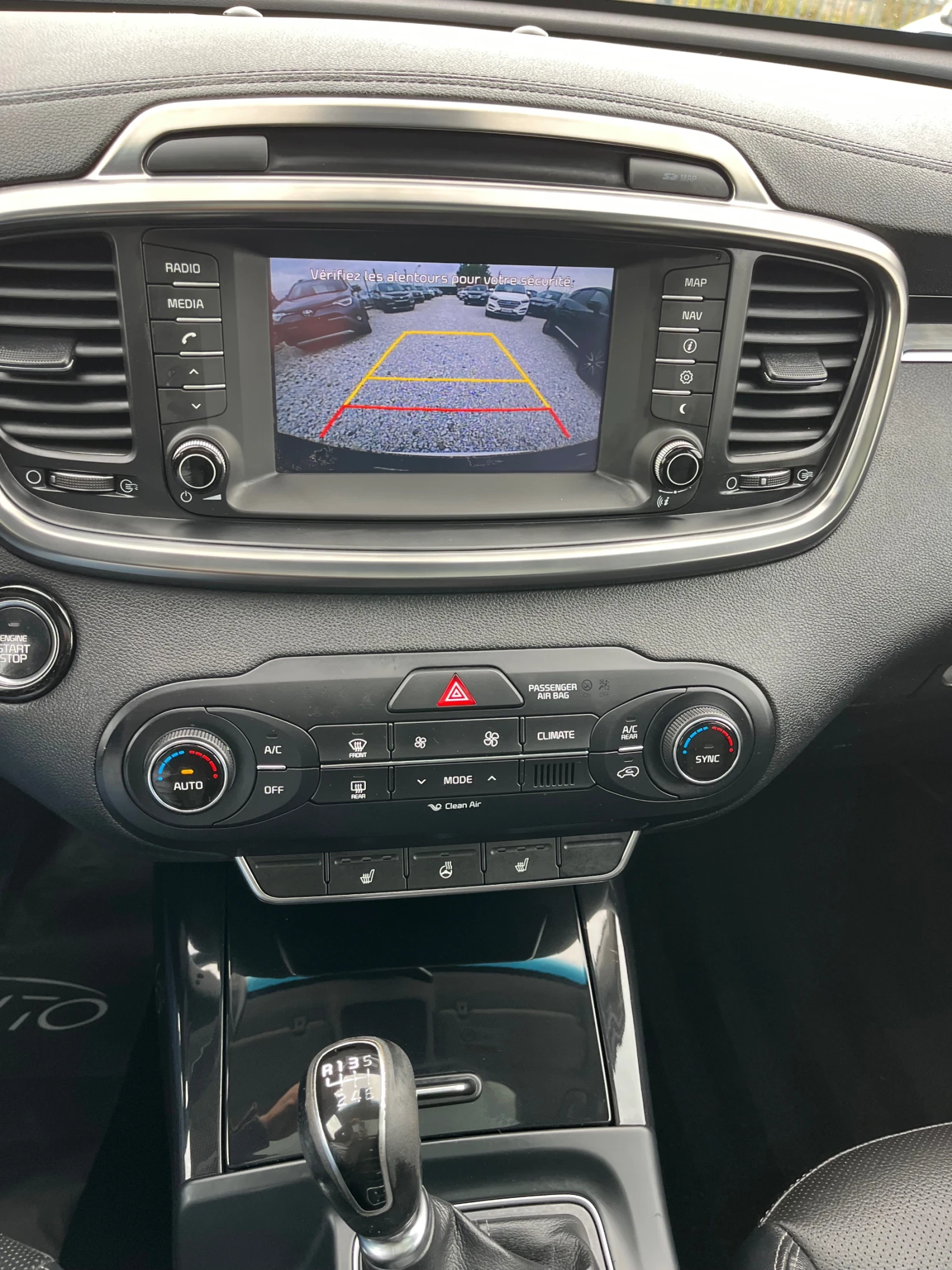 Kia Sorento 2.2CRDi 200кс 4х4 6ск - изображение 7