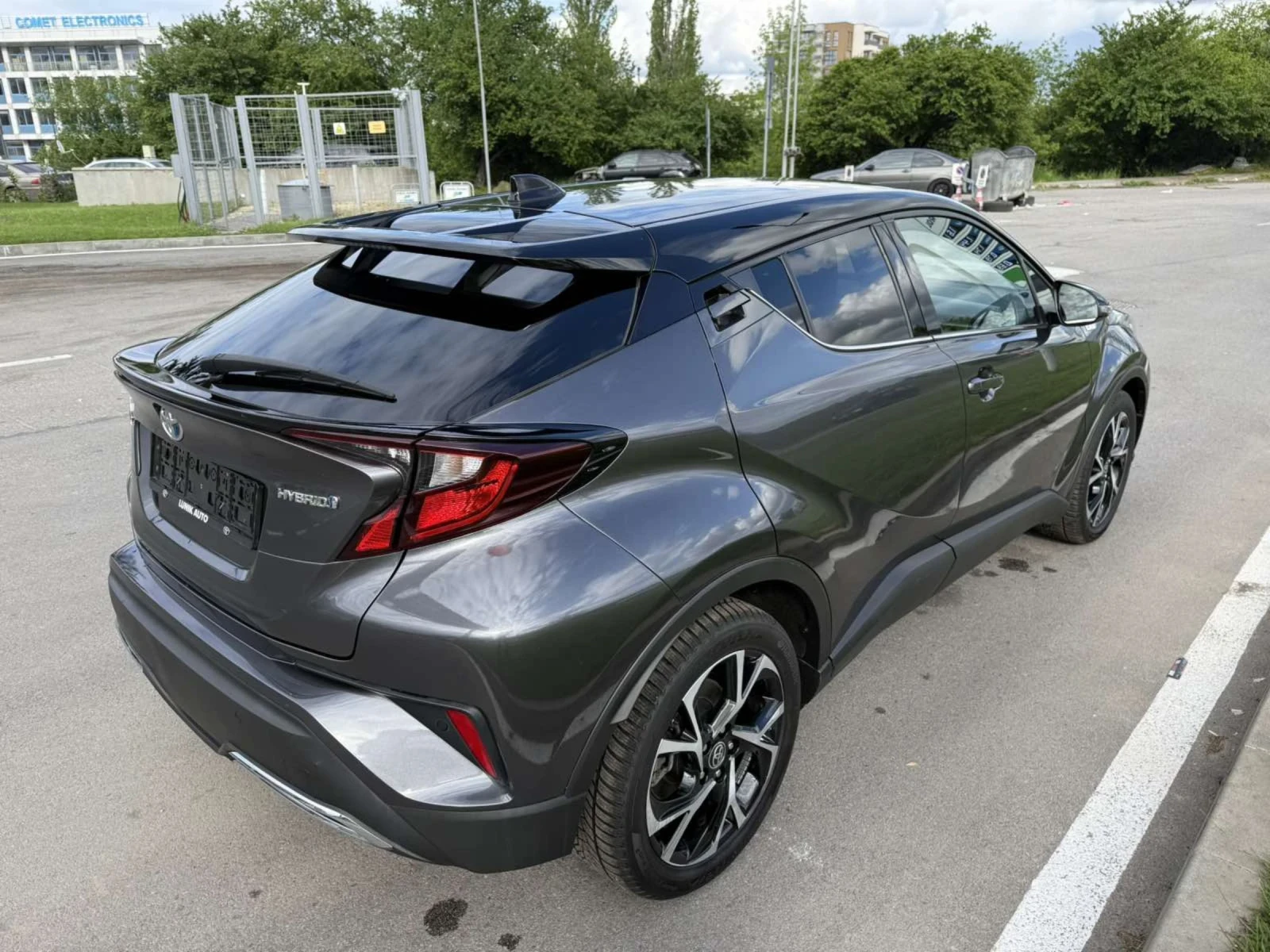 Toyota C-HR HYBRID BI Tone 2.0 184�.� ��� | Mobile.bg � ����������� 4