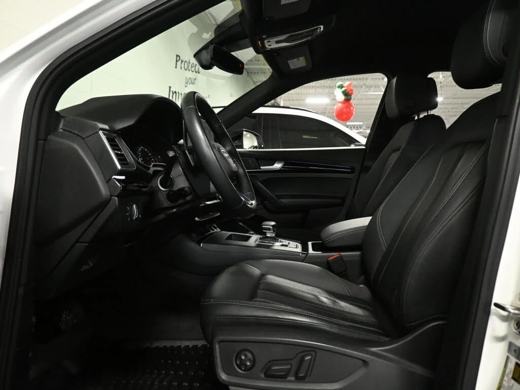 Audi Q5 * S-Line* * HeadUp* AвтоКредит* (ЦЕНА ДО БГ), снимка 14 - Автомобили и джипове - 53855127