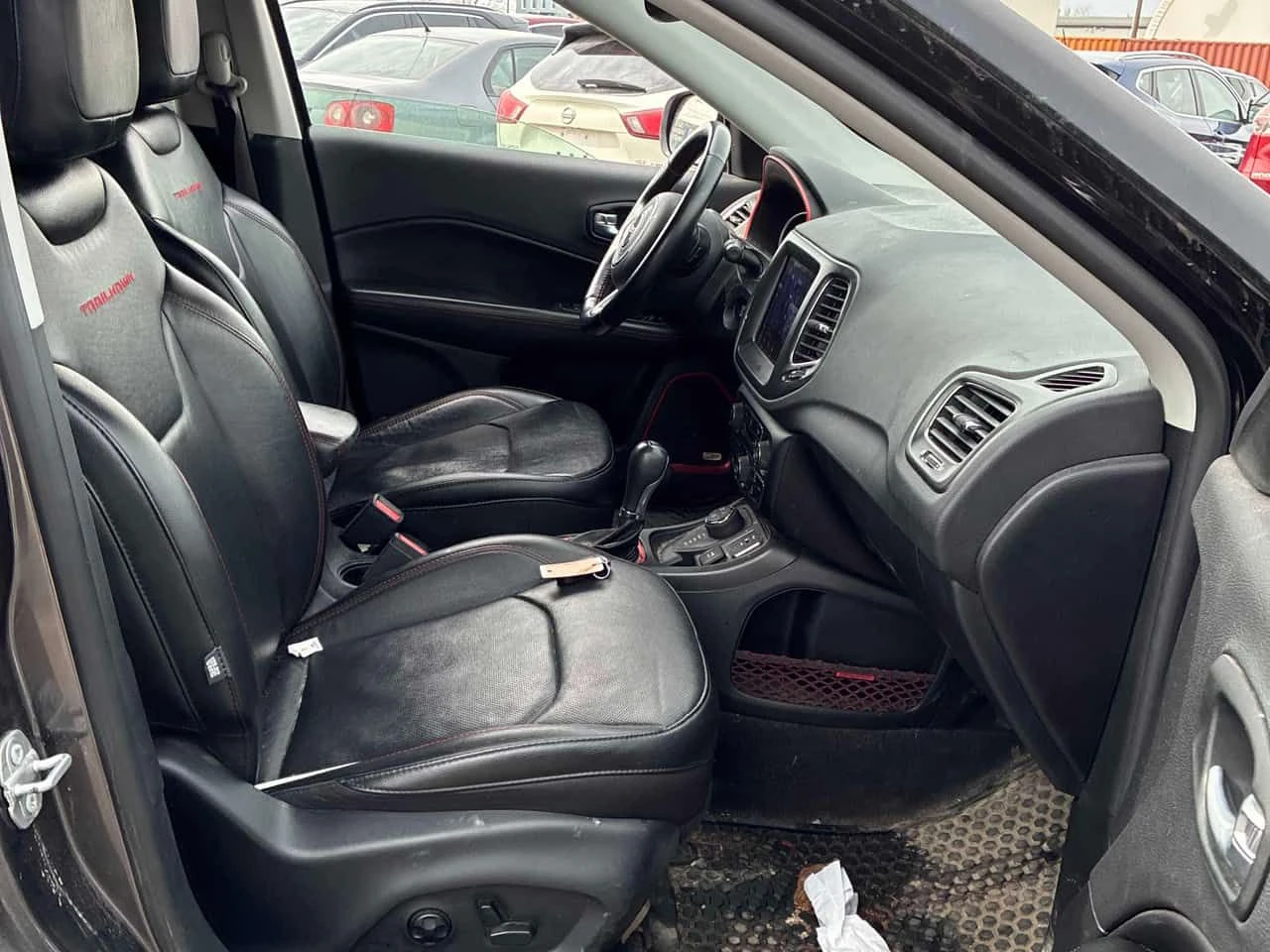 Jeep Compass * Trailhawk Elite * KEYLESS * PANO * ПОДГРЕВИ * , снимка 17 - Автомобили и джипове - 54134492