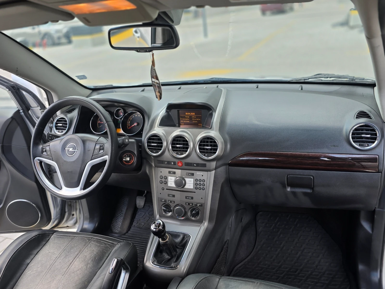 Opel Antara 2.0 TDI 4X4 , снимка 15 - Автомобили и джипове - 54141421