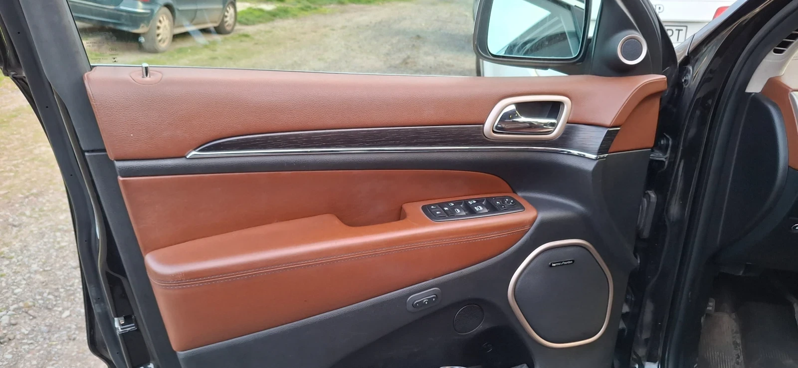 Jeep Grand cherokee Summit LPG, снимка 16 - Автомобили и джипове - 54156007